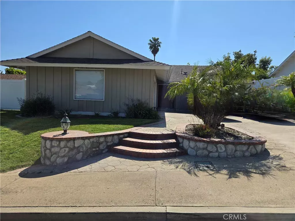 Mission Viejo, CA 92692,28935 De La Luna Drive