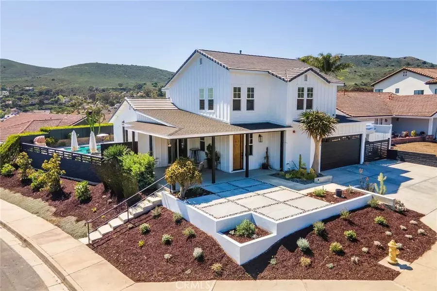 2930 Estancia, San Clemente, CA 92673