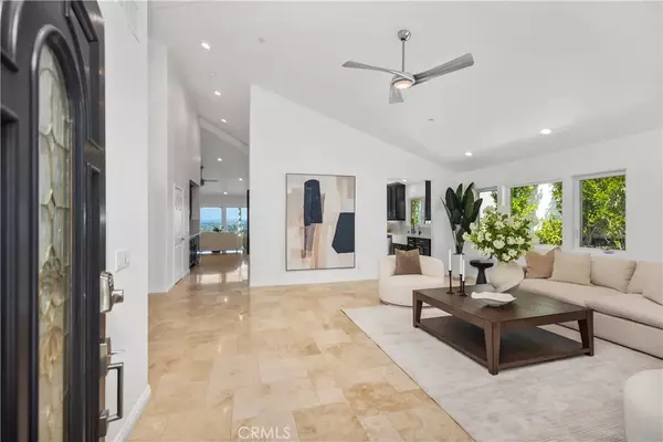 703 Avenida Presidio, San Clemente, CA 92672