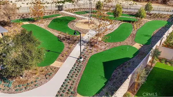 Valencia, CA 91354,24363 Calle La Roca