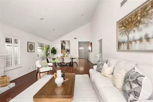 San Clemente, CA 92673,2122 Via Aguila