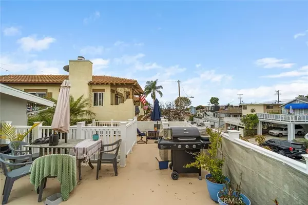 San Clemente, CA 92672,227 Avenida Santa Barbara