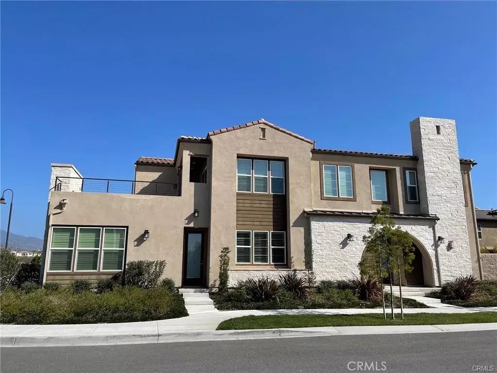 Irvine, CA 92618,127 Swift