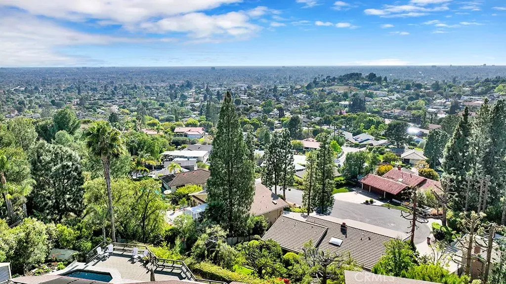 10841 Hideaway Drive, North Tustin, CA 92705