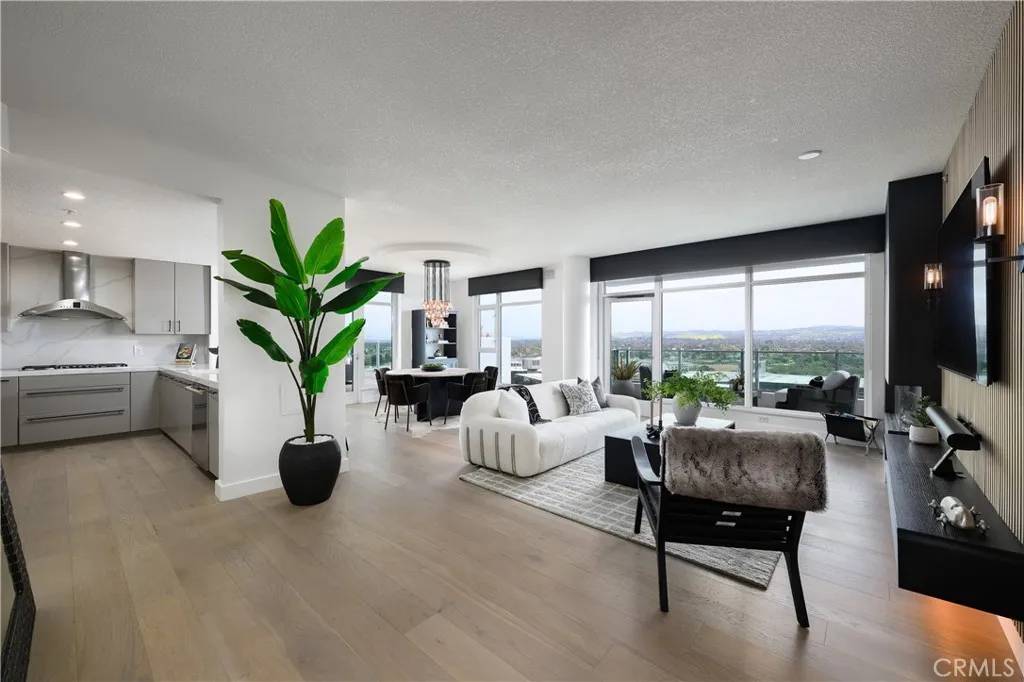 3141 Michelson Drive #1701, Irvine, CA 92612