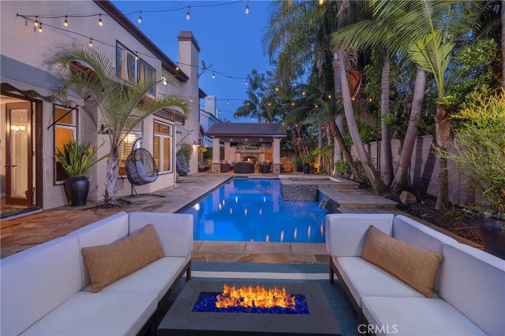 6592 Silverspur Lane, Huntington Beach, CA 92648