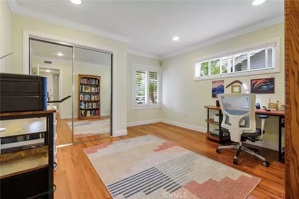 Huntington Beach, CA 92649,17152 Friml Lane