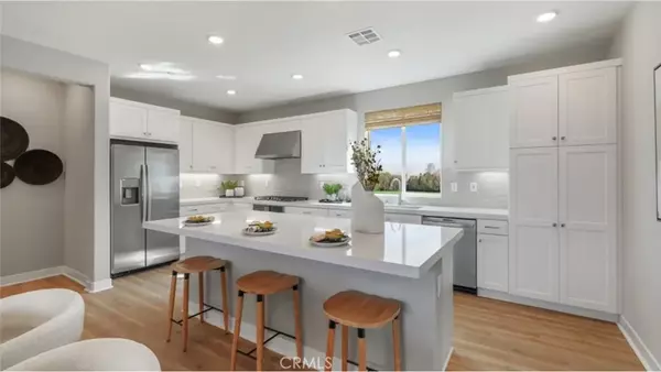 Valencia, CA 91381,26676 Blue Hills Loop