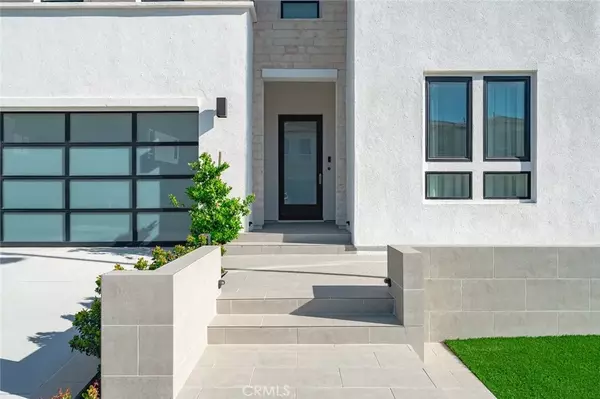 Porter Ranch, CA 91326,20526 W Overlook Court