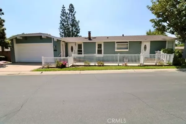 Santa Ana, CA 92705,2545 Shadow Lake #127