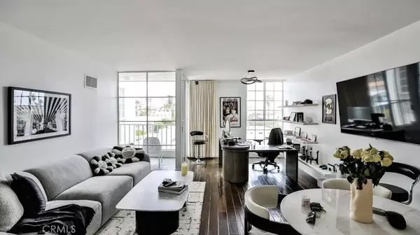 West Hollywood, CA 90069,1400 N Sweetzer Avenue #405