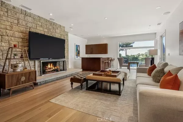 Beverly Hills, CA 90210,1625 Loma Vista Drive