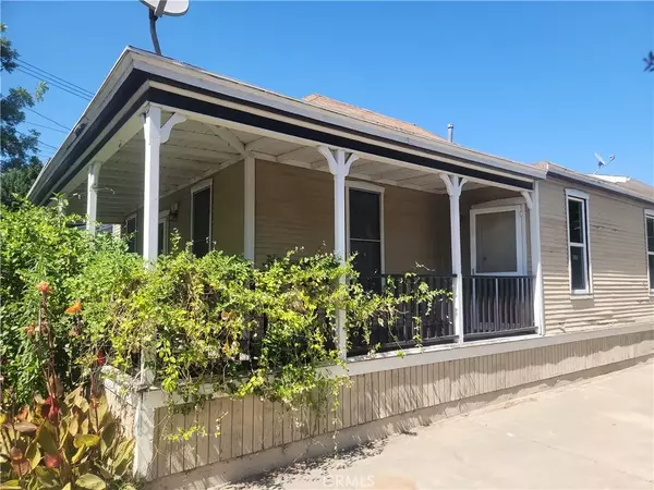 Orange, CA 92866,281 N Grand Street