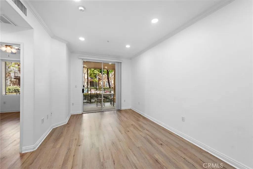 Irvine, CA 92612,3131 Watermarke Place