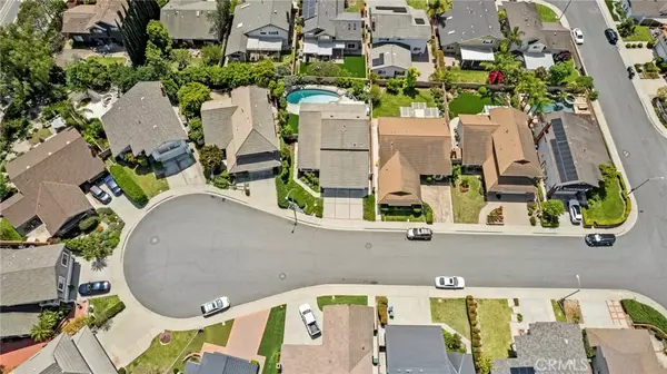 Irvine, CA 92620,8 Saratoga