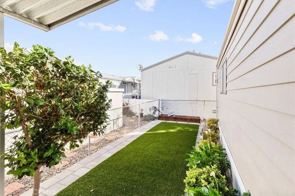 Irvine, CA 92618,14851 Jeffery #72