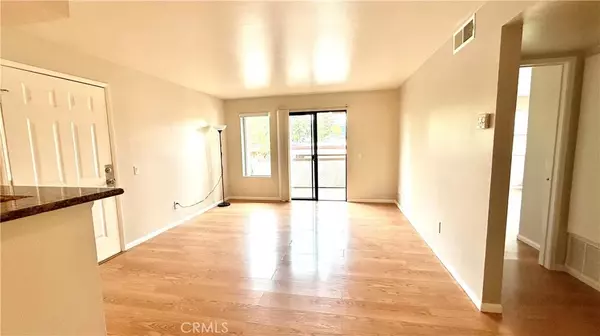 Riverside, CA 92507,1317 Massachusetts Avenue #204