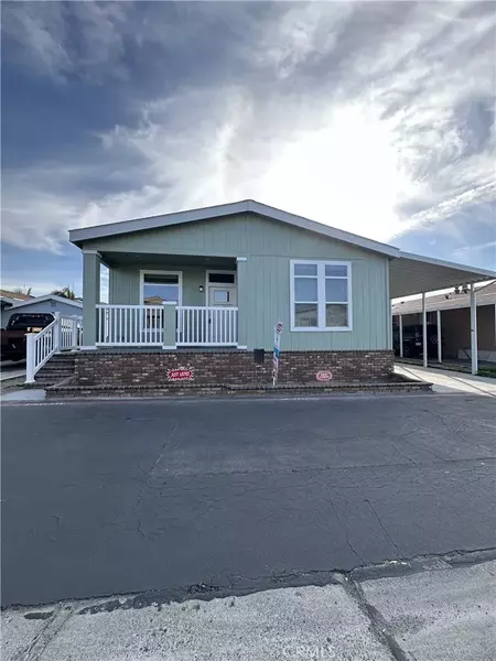 9320 Talbert Ave #210, Fountain Valley, CA 92708