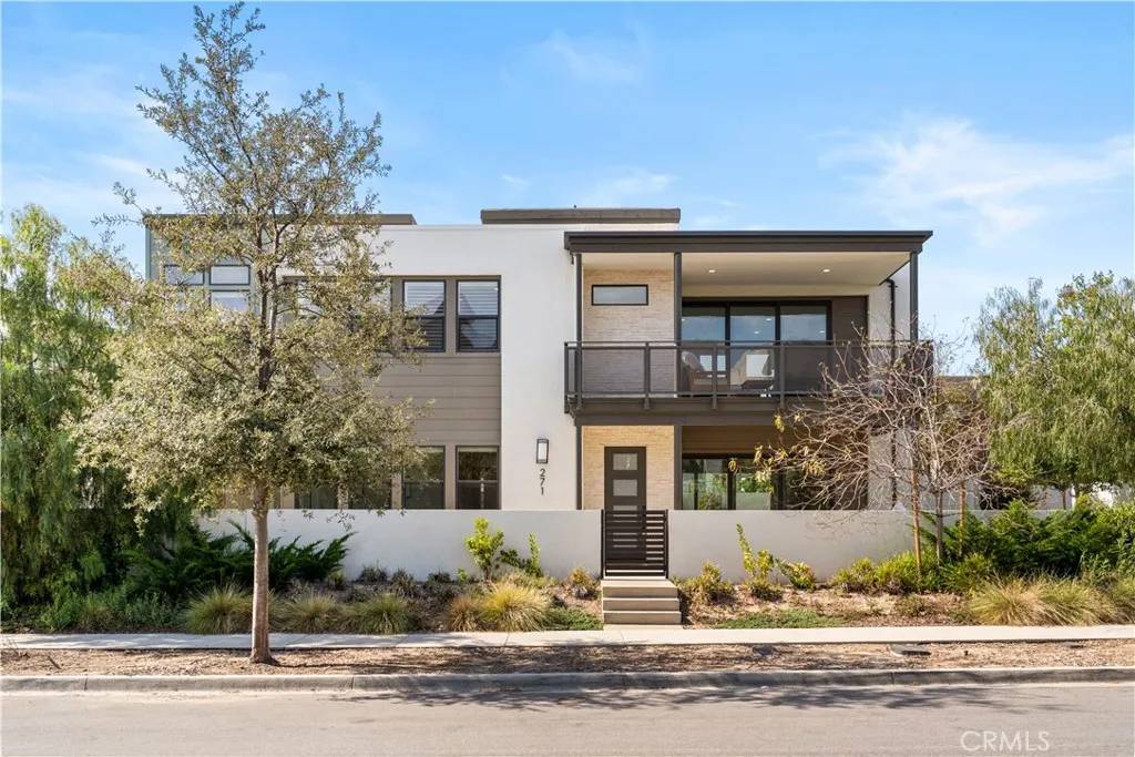 Irvine, CA 92618,271 Merit