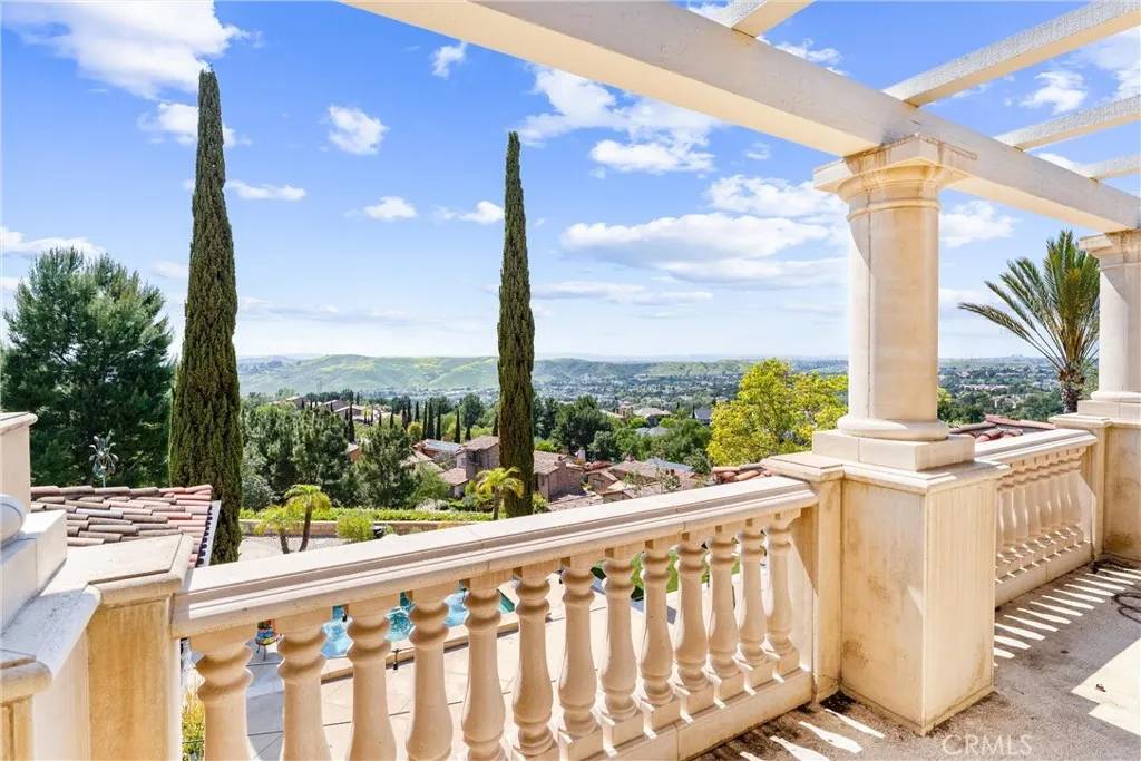 Ladera Ranch, CA 92694,19 Fox Hole Road