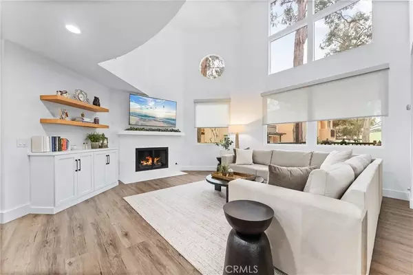 Newport Beach, CA 92660,505 Bay Hill Drive