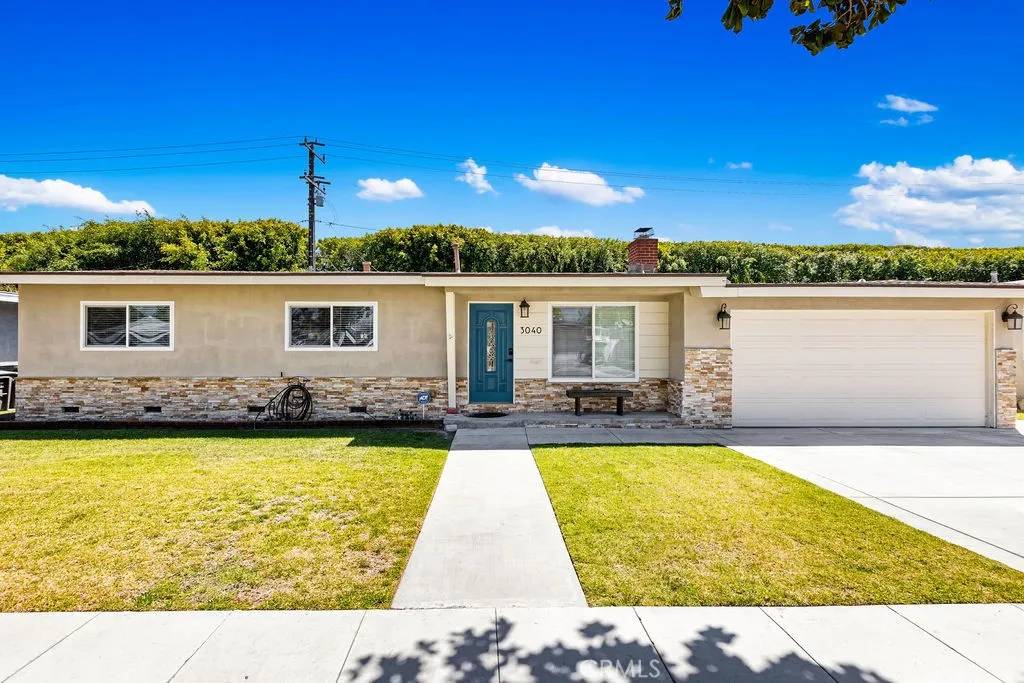 3040 E Harding Street, Long Beach, CA 90805