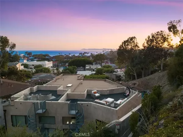 Laguna Beach, CA 92651,346 Y Place