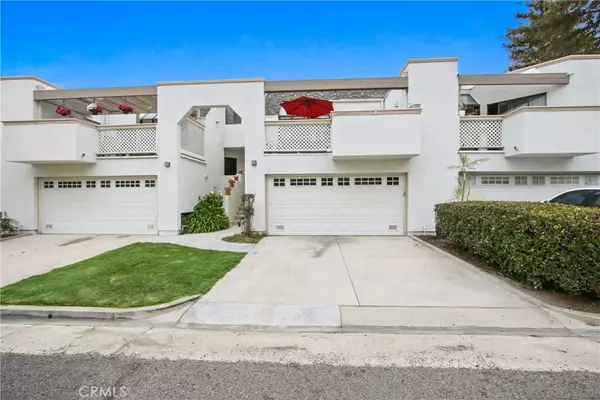 5846 E Creekside Avenue #10, Orange, CA 92869