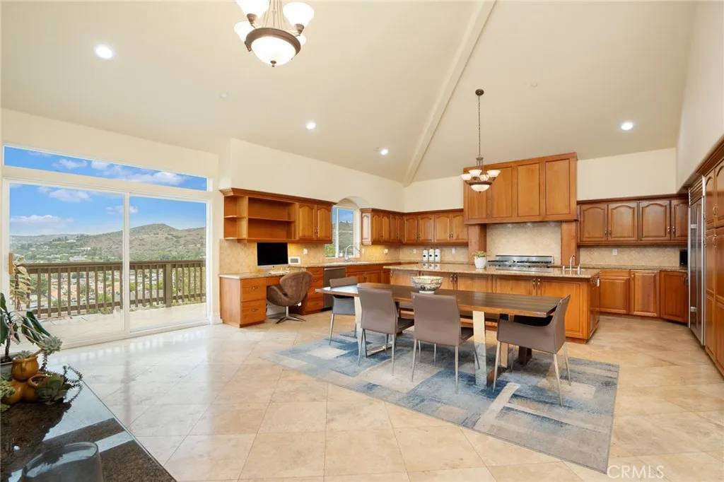 12336 Circula Panorama, North Tustin, CA 92705