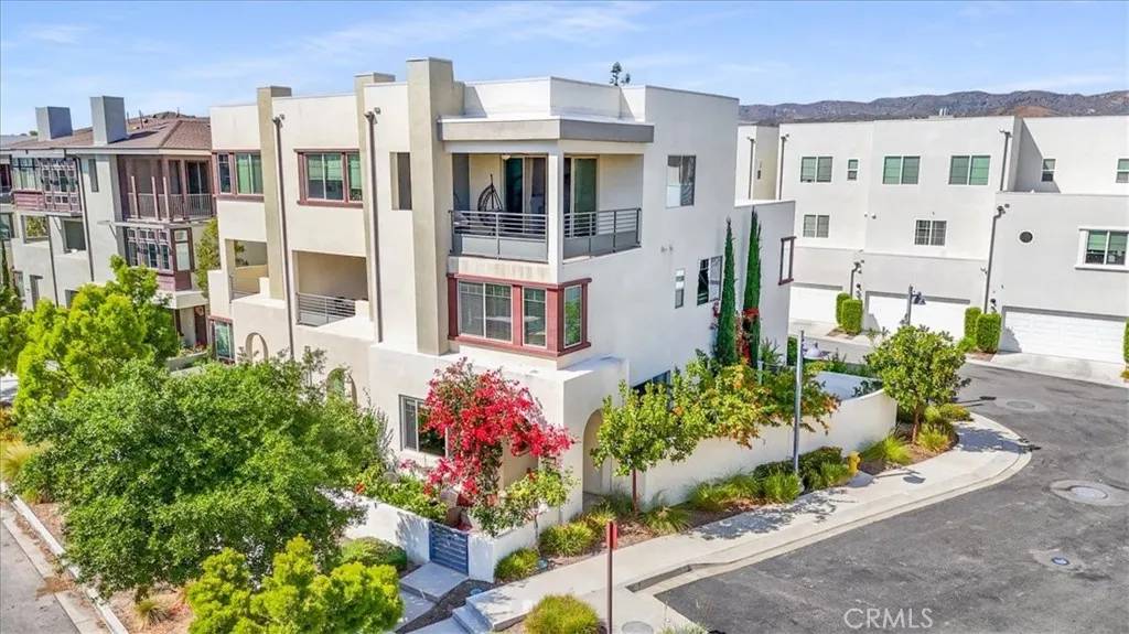 177 Frame, Irvine, CA 92618