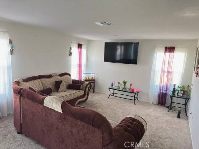 Victorville, CA 92395,12982 9th Avenue