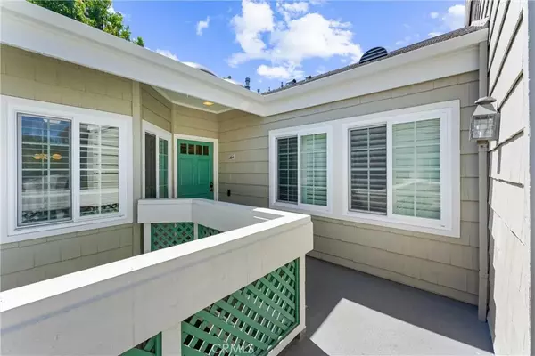 Huntington Beach, CA 92648,7402 Yellowtail Drive #204