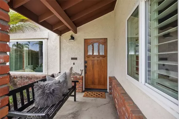 San Clemente, CA 92673,2818 Via Blanco