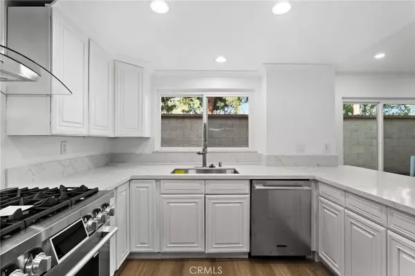 Irvine, CA 92620,16 Encina