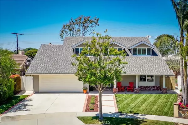 Huntington Beach, CA 92647,17301 Elsinore Circle