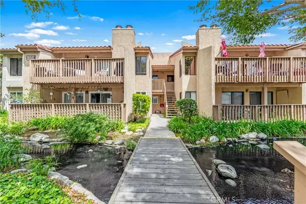 16512 Blackbeard Lane #102, Huntington Beach, CA 92649