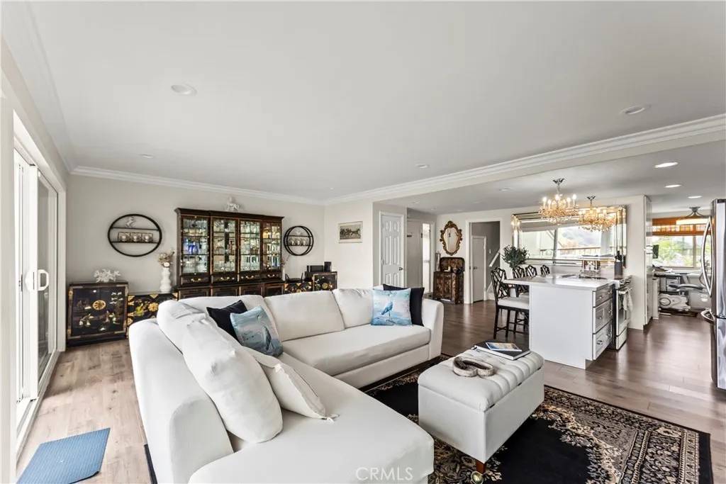 Malibu, CA 90265,23920 De Ville Way #D