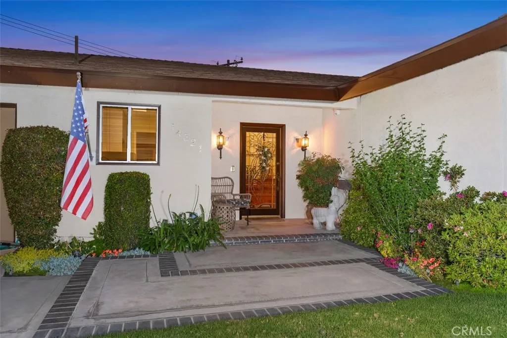 Tustin, CA 92780,14321 Mimosa Lane