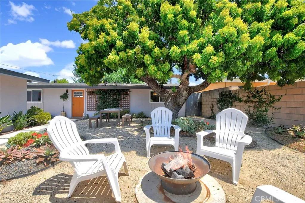 Costa Mesa, CA 92627,2112 Sterling Avenue