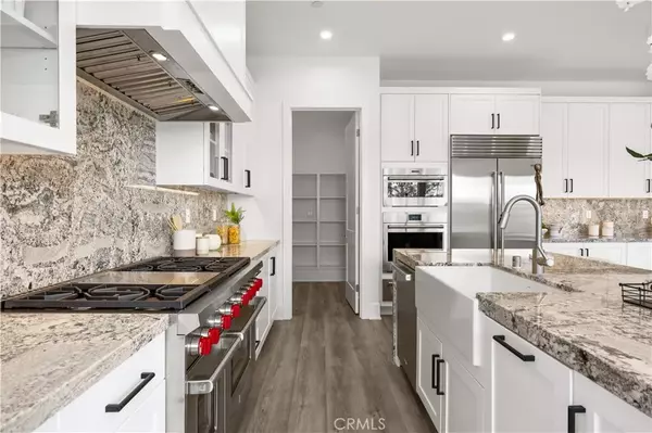 Irvine, CA 92602,59 Longchamp