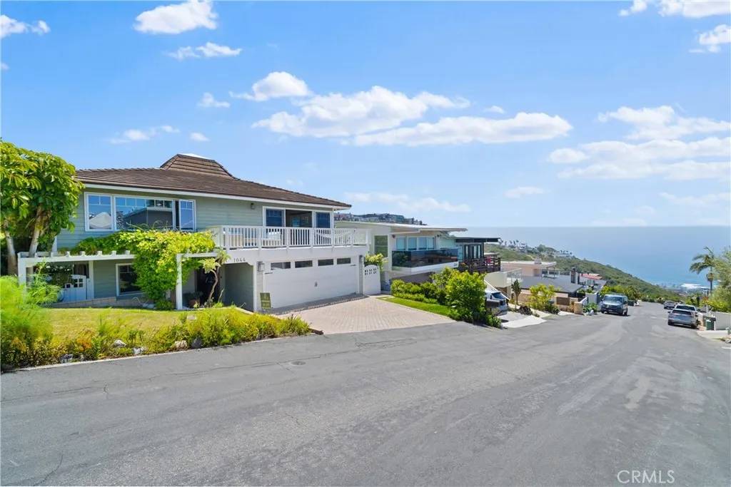 Laguna Beach, CA 92651,1044 Noria Street