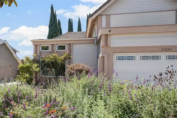 Irvine, CA 92604,15216 Vichy Circle