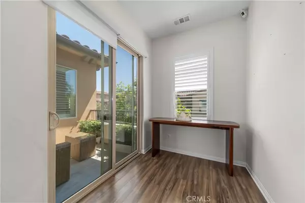 Irvine, CA 92618,135 Neptune