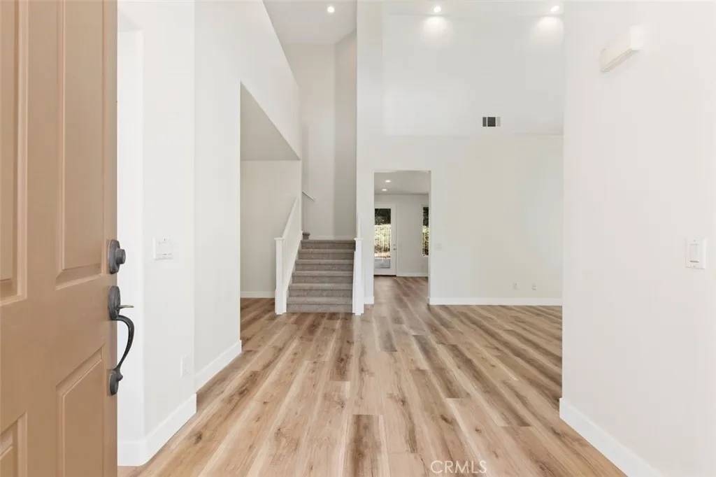 Aliso Viejo, CA 92656,10 Lyon Ridge