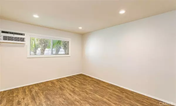 Yorba Linda, CA 92886,18641 Oriente Dr