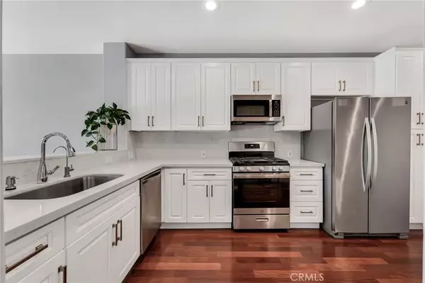 Simi Valley, CA 93065,587 Fenwick Way #B