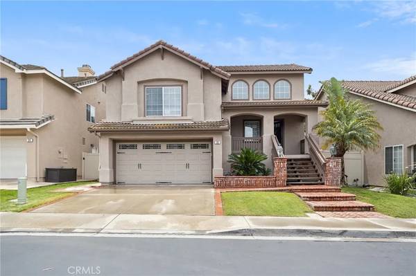 32 Carriage Drive, Lake Forest, CA 92610