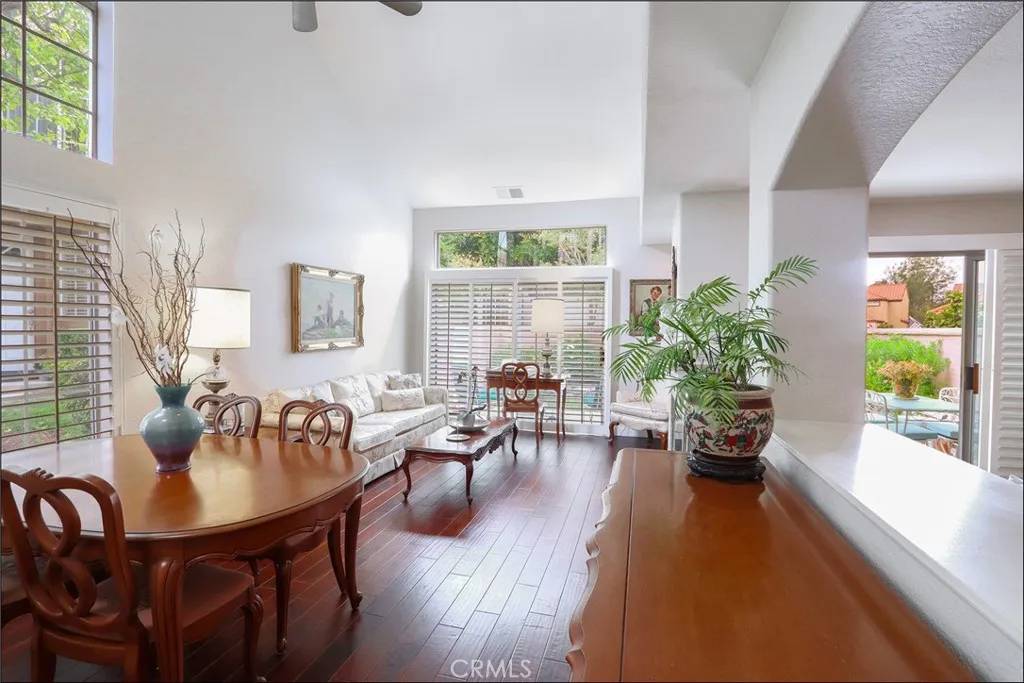 Aliso Viejo, CA 92656,48 Via Athena