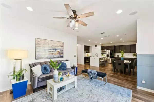 Brea, CA 92821,2974 E Walking Beam Place