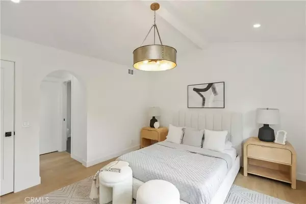 Mission Viejo, CA 92692,28401 Alava